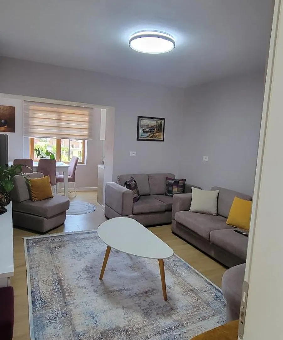 Vila Arber 7 Pogradec 0*,