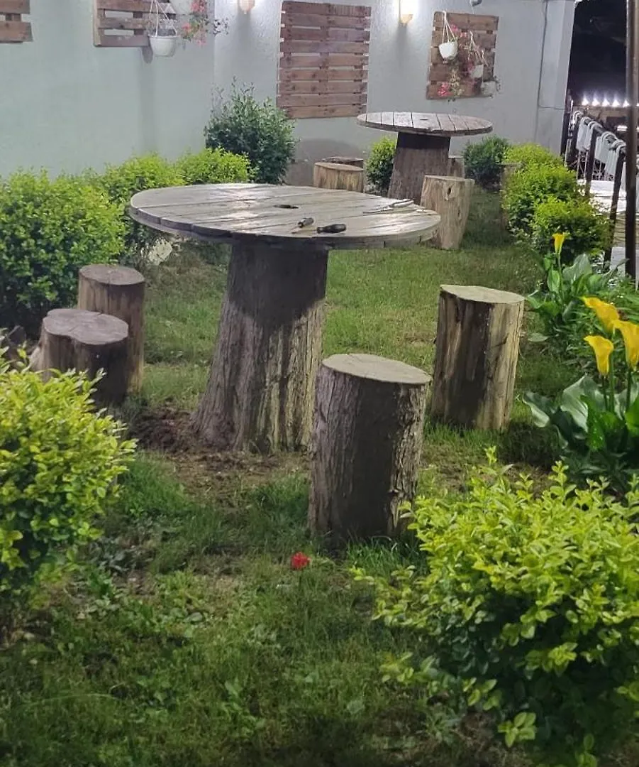 Vila Arber 7 Pogradec Albania